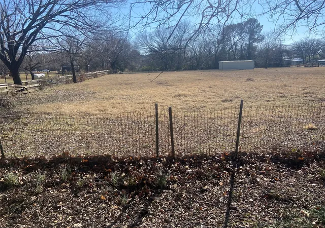 Photo 1 of Sale Pending at 6725 Orchard Dr, Flower Mound, TX 75022 | MLS# 21269955 | Listing updated on 2026-07-08