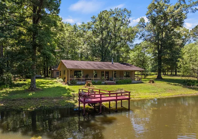 Homes for sale in Avinger, TX | 4469 County Road 1579, Avinger, TX 75630 | MLS# 21269948
