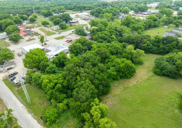 Photo 3 of Land for sale at Tbd S Davis St, Hillsboro, TX 76645 | MLS# 21263298 | Listing updated on 2026-07-25