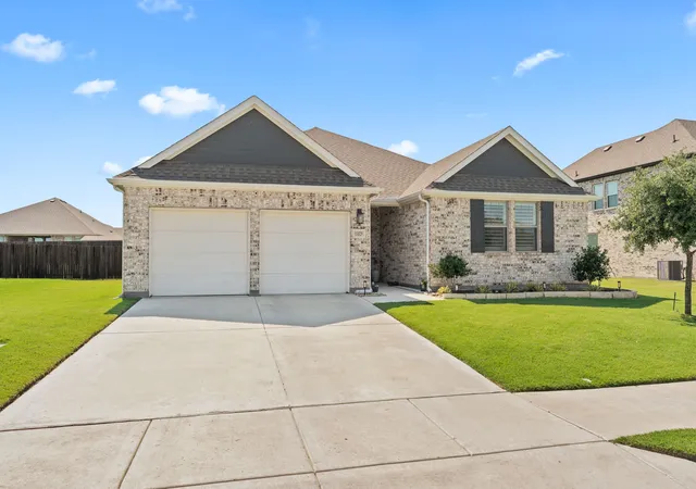 Photo 2 of Single family home for sale at 13529 Fergus Dr, Haslet, TX 76052 | MLS# 21260874 | Listing updated on 2026-09-26