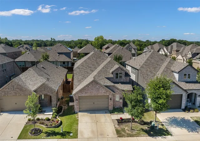 Photo 2 of Single family home for sale at 1821 Eagle Landing, Van Alstyne, TX 75495 | MLS# 21269599 | Listing updated on 2026-08-18