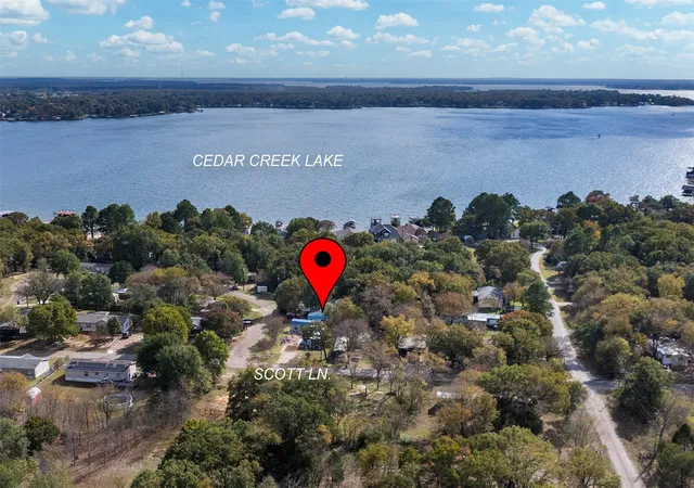 Homes for sale in Gun Barrel City, TX | 205 Scott Ln, Gun Barrel City, TX 75156 | MLS# 21270260
