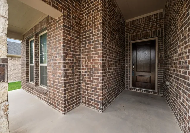 Photo 3 of Sale Pending at 3508 Rio Grande Rd, Little Elm, TX 75068 | MLS# 21270292 | Listing updated on 2026-09-01