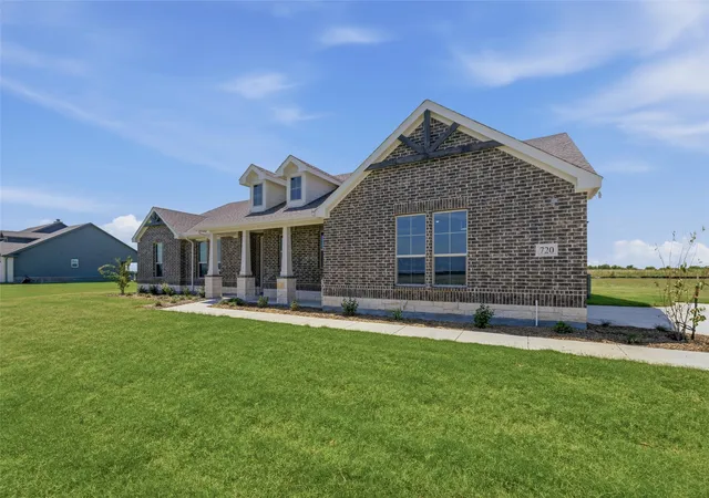 Homes for sale in Valley View, TX | 720 County Road 200, Valley View, TX 76272 | MLS# 21270298