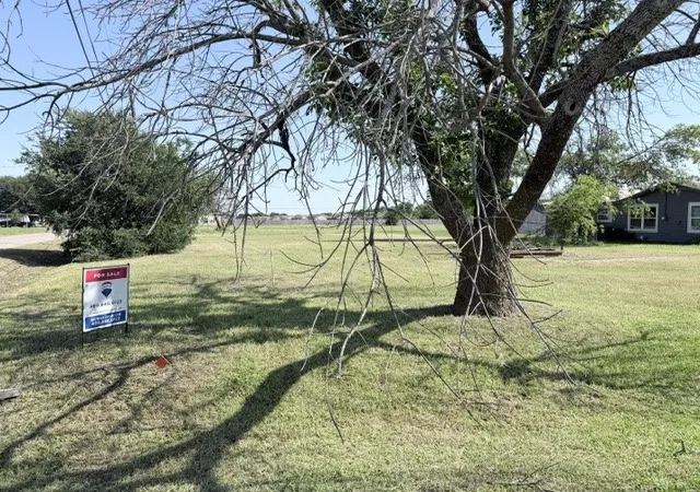 Homes for sale in Itasca, TX | 208 E Marrion St, Itasca, TX 76055 | MLS# 21270303