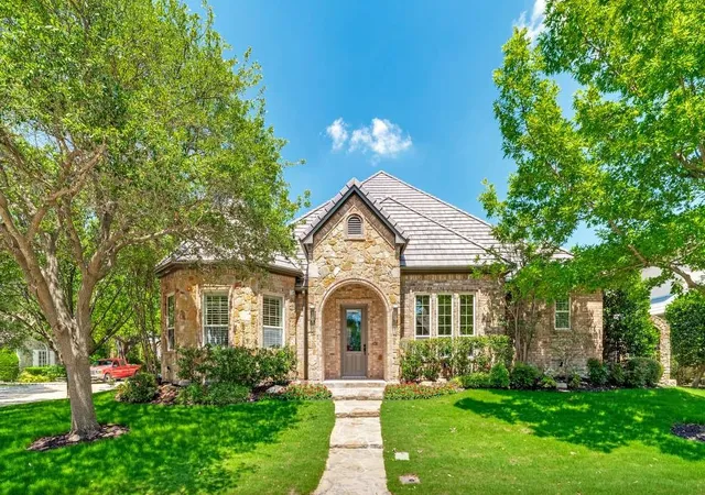 1st image of 6705 Medinah Dr, Fort Worth, TX 76132 | MLS# 21270144