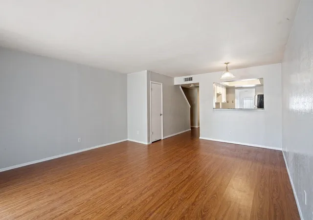 Homes for sale in Irving, TX | 4543 N O Connor Rd #1247, Irving, TX 75062 | MLS# 21260111