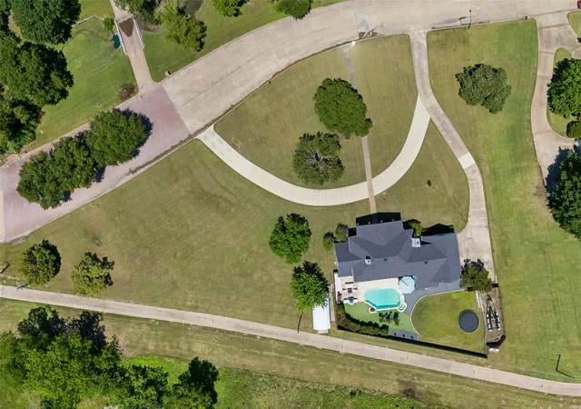 Homes for sale in Heath, TX | 221 Carriage Hill Ln, Heath, TX 75032 | MLS# 21269687