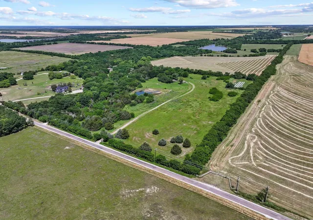Photo 2 of Land for sale at 747 Vineyard Rd, Gunter, TX 75058 | MLS# 21270370 | Listing updated on 2026-10-01