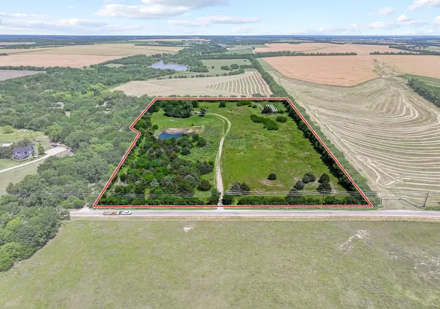 Photo 3 of Land for sale at 747 Vineyard Rd, Gunter, TX 75058 | MLS# 21270370 | Listing updated on 2026-10-01