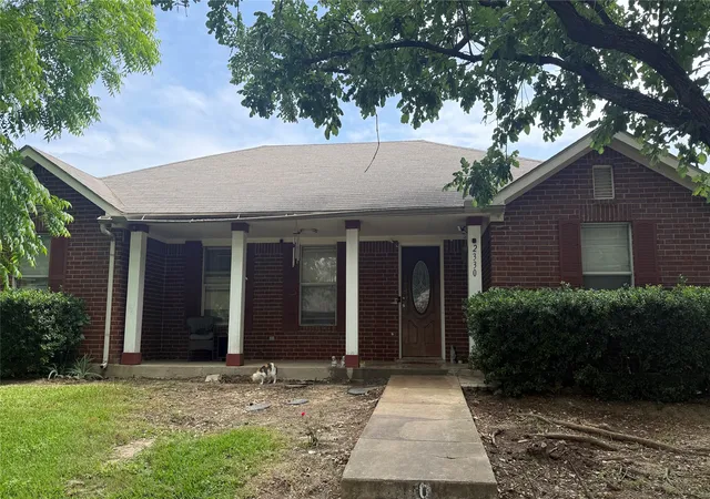 Photo 1 of Single family home for sale at 2330 John Mccoy Dr, Dallas, TX 75227 | MLS# 21269997 | Listing updated on 2026-08-19