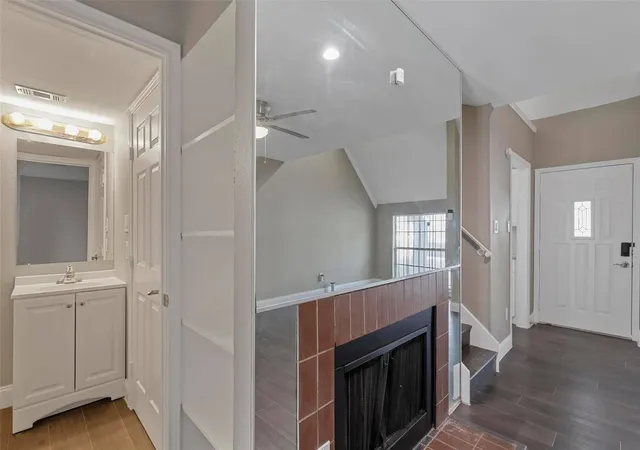 4th image of 1444 Weiler Blvd, Fort Worth, TX 76112 | MLS# 21268887