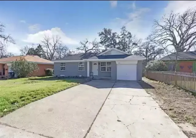 Photo 3 of Sale Pending at 8720 Odom Dr, Dallas, TX 75217 | MLS# 21268306 | Listing updated on 2026-07-06