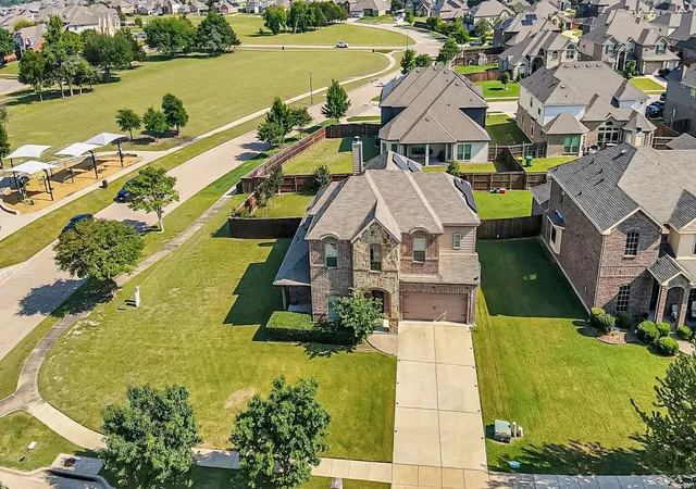 Photo 1 of Sale Pending at 1534 Trail Ridge Dr, Cedar Hill, TX 75104 | MLS# 21267770 | Listing updated on 2026-07-14