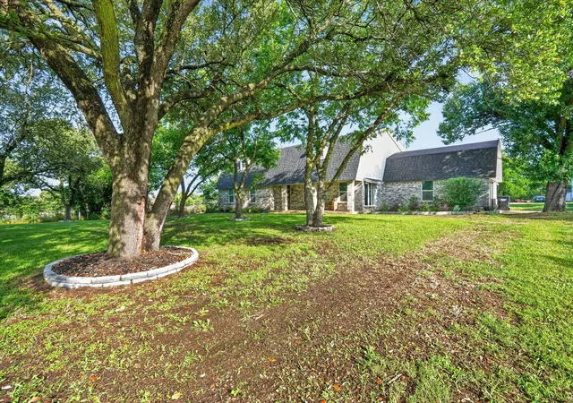 Photo 1 of Sale Pending at 4041 Burleson Retta Rd, Burleson, TX 76028 | MLS# 21268166 | Listing updated on 2026-07-28