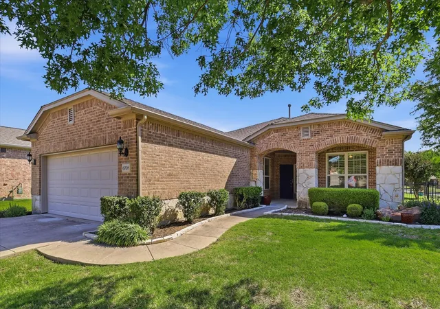 Photo 1 of Single family home for sale at 6008 Eagle Point Ln, Frisco, TX 75036 | MLS# 21268131 | Listing updated on 2026-08-22