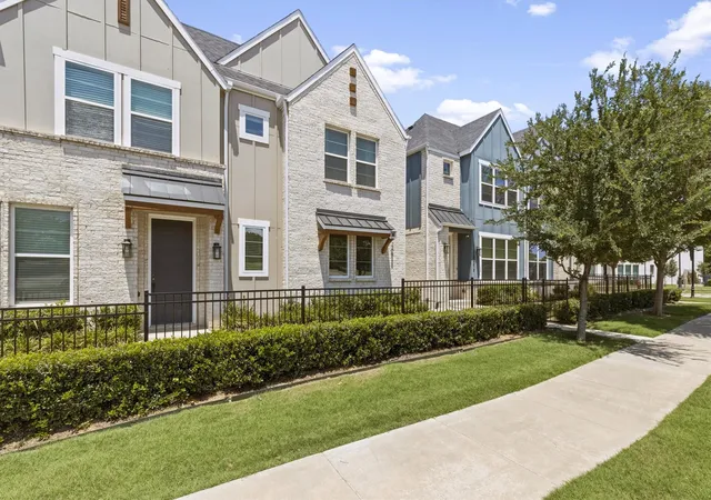 Homes for sale in North Richland Hills, TX | 7688 Resting Mews, North Richland Hills, TX 76182 | MLS# 21269772