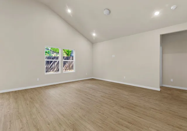 Photo 3 of Single family home for sale at 2915 La Salle St, Fort Worth, TX 76111 | MLS# 21270634 | Listing updated on 2026-09-20