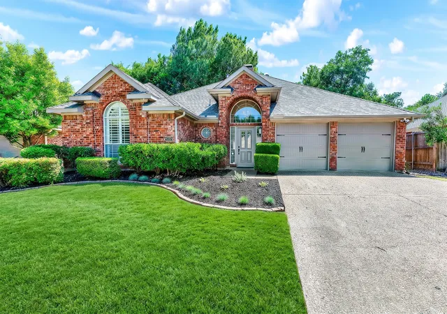 Photo 1 of Single family home for sale at 5207 N Briar Ridge Cir, Mc Kinney, TX 75072 | MLS# 21269590 | Listing updated on 2026-08-22