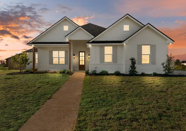 Homes for sale in Robinson, TX | 119 Paddle Boat Ct, Robinson, TX 76706 | MLS# 21269055