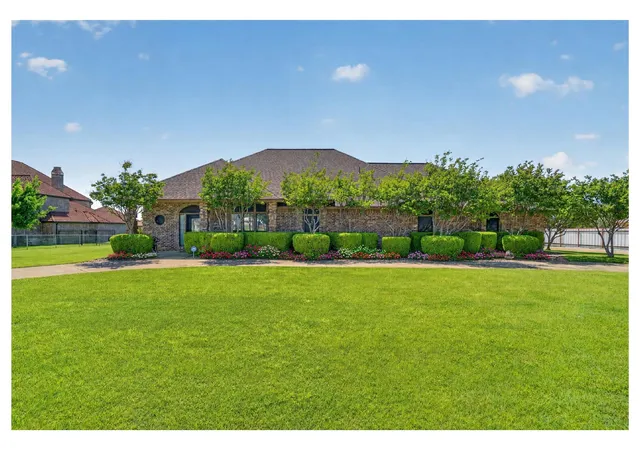 Photo 1 of Single family home for sale at 1408 W Cleburne Rd, Crowley, TX 76036 | MLS# 21263529 | Listing updated on 2026-05-15