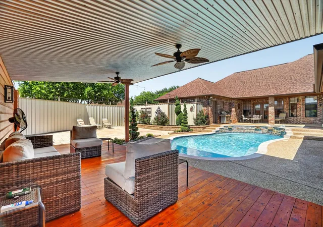 Photo 3 of Single family home for sale at 1408 W Cleburne Rd, Crowley, TX 76036 | MLS# 21263529 | Listing updated on 2026-05-15