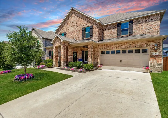 Photo 2 of Single family home for sale at 1205 Kirkdale Dr, Melissa, TX 75454 | MLS# 21259535 | Listing updated on 2026-08-23