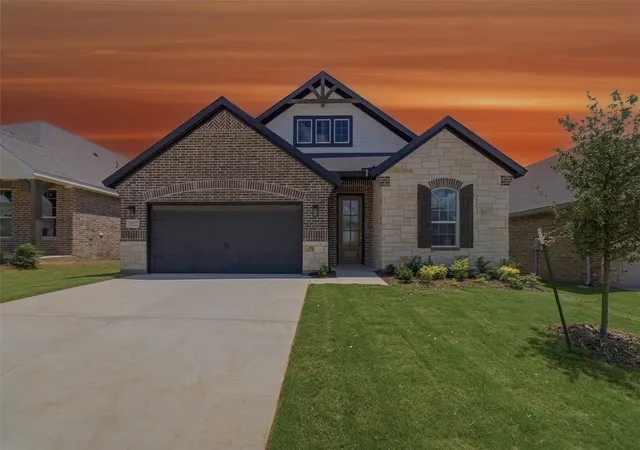 Homes for sale in Gainesville, TX | 3522 Helena St, Gainesville, TX 76240 | MLS# 21270884