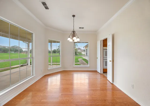 Photo 4 of Single family home for sale at 7644 County Rd 302 Rd, Terrell, TX 75160 | MLS# 21247790 | Listing updated on 2026-09-16