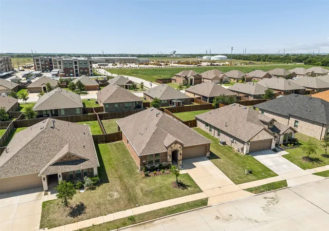 Homes for sale in Anna, TX | 308 Tate Ln, Anna, TX 75409 | MLS# 21270900