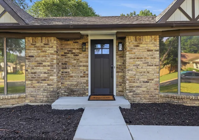 5th image of 1029 Summerplace Ln, Southlake, TX 76092 | MLS# 21270477