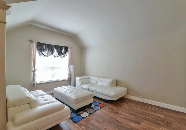 5th image of 2705 Fox Creek Trl, Arlington, TX 76017 | MLS# 21269893
