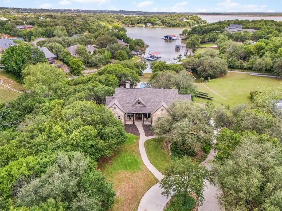 Photo 1 of Sale Pending at 10021 Yeoman Ln, Fort Worth, TX 76179 | MLS# 21267306 | Listing updated on 2026-10-13