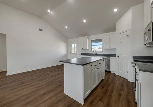 2nd image of 1032 Savage Wy, Clyde, TX 79510 | MLS# 21270656