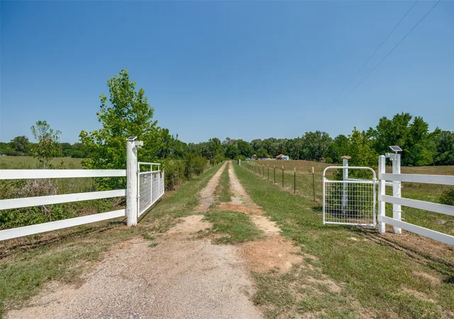 Homes for sale in Omaha, TX | 115 County Road 3302, Omaha, TX 75571 | MLS# 21260929