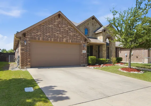 Photo 4 of Sale Pending at 2436 Otero Pass, Fort Worth, TX 76131 | MLS# 21268932 | Listing updated on 2026-07-16