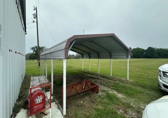 Photo 15 of Single family home for sale at 2642 Hwy 84 W, Mexia, TX 76667 | MLS# 21268759 | Listing updated on 2026-07-24