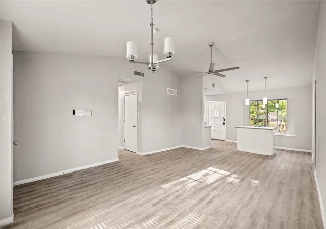 Photo 4 of Sale Pending at 948 Carom Wy, Dallas, TX 75217 | MLS# 21271371 | Listing updated on 2026-07-20