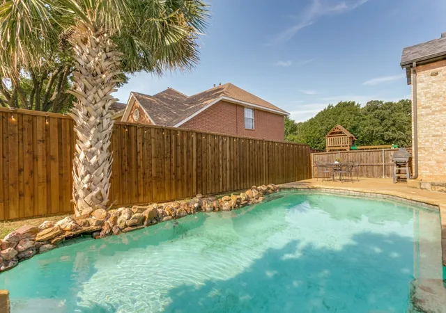 Homes for sale in Flower Mound, TX | 2821 Saint Andrews Dr, Flower Mound, TX 75022 | MLS# 21268082