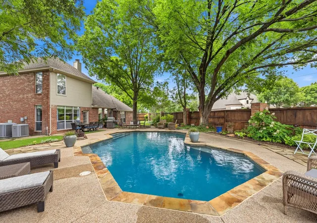 Photo 1 of Sale Pending at 2701 Holly Brook Ct, Bedford, TX 76021 | MLS# 21268422 | Listing updated on 2026-07-09