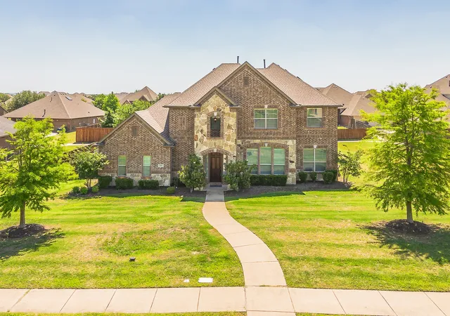 Photo 2 of Single family home for sale at 286 Benwick Dr, Sunnyvale, TX 75182 | MLS# 21269578 | Listing updated on 2026-08-26