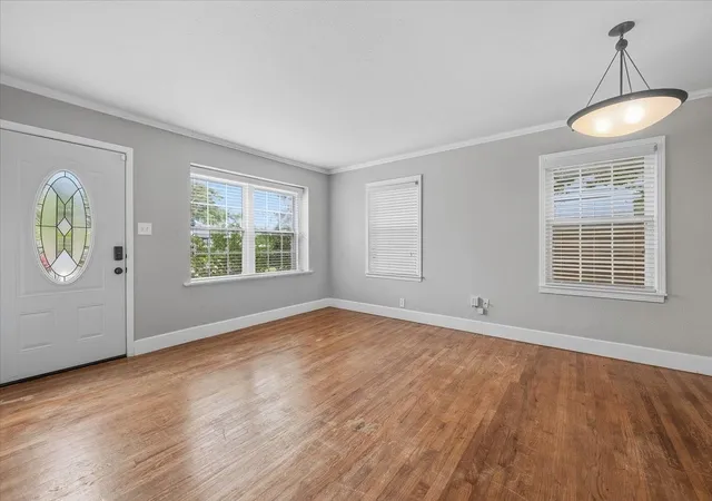 5th image of 5612 Birchman Ave, Fort Worth, TX 76107 | MLS# 21267860