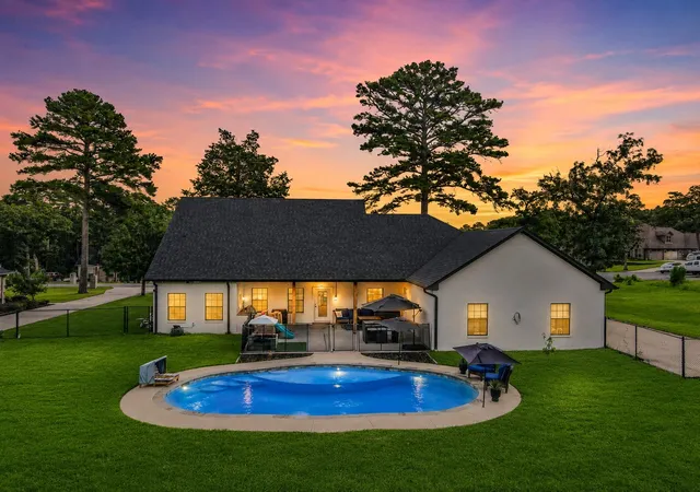 Photo 1 of Single family home for sale at 107 Private Road 6305, Mineola, TX 75773 | MLS# 21269980 | Listing updated on 2026-07-28