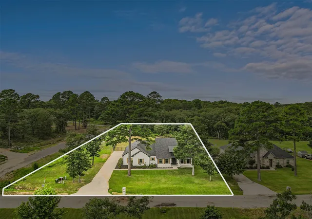 Photo 3 of Single family home for sale at 107 Private Road 6305, Mineola, TX 75773 | MLS# 21269980 | Listing updated on 2026-07-28