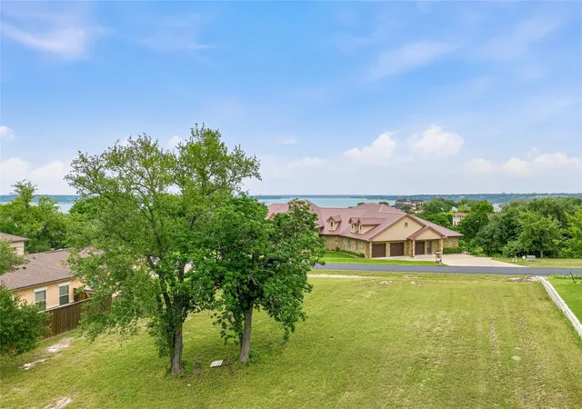 Photo 3 of Sale Pending at 4512 Blue Ridge Dr, Belton, TX 76513 | MLS# 21268397 | Listing updated on 2026-08-24