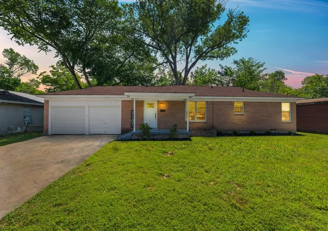 Homes for sale in Richland Hills, TX | 2816 Rosebud Ln, Richland Hills, TX 76118 | MLS# 21262613