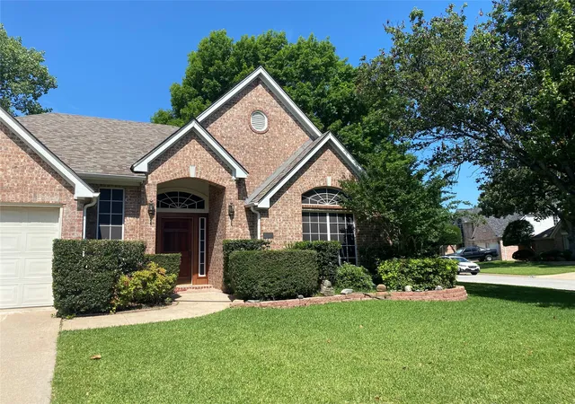 2nd image of 5730 Champion Ct, Arlington, TX 76017 | MLS# 21271377