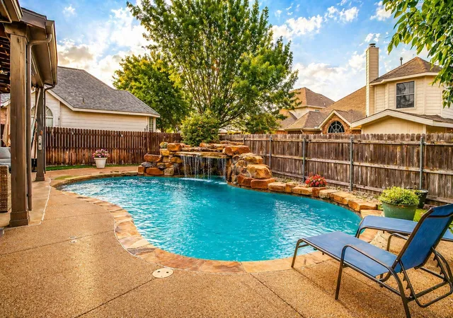 Photo 3 of Sale Pending at 5364 Lake Chelen Dr, Fort Worth, TX 76137 | MLS# 21271449 | Listing updated on 2026-07-14