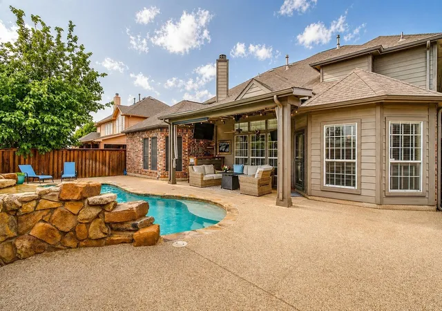 Photo 3 of Sale Pending at 5364 Lake Chelen Dr, Fort Worth, TX 76137 | MLS# 21271449 | Listing updated on 2026-07-14