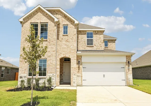 Photo 1 of Single family home for sale at 9521 Dugout Dr, Aubrey, TX 76227 | MLS# 21271594 | Listing updated on 2026-09-02